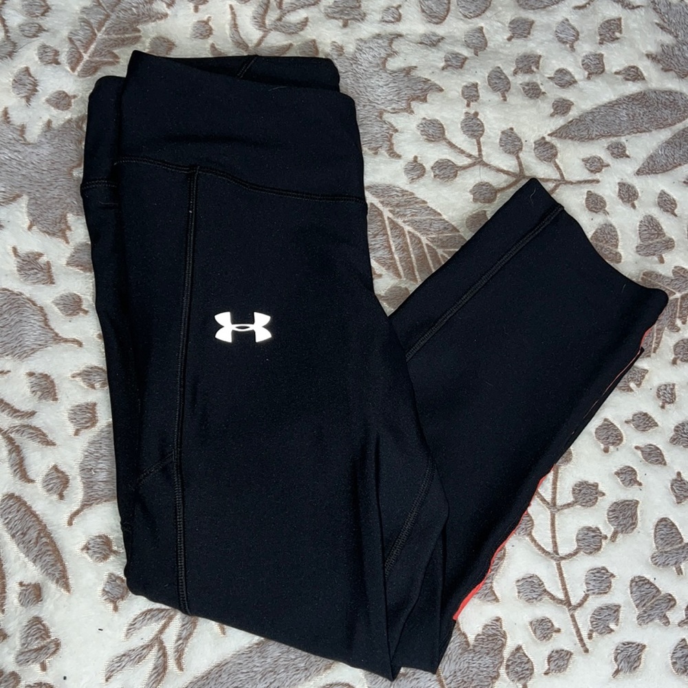 UA crop leggings